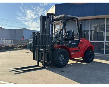 Mammut - H35FC Rough Terrain Forklift