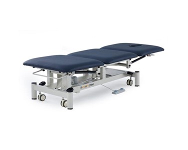 3-Section Treatment Table 