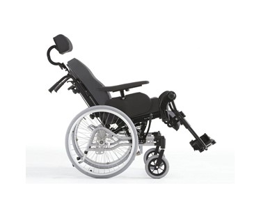 Invacare - Self Propelled Manual Wheelchair - Rea Azalea 