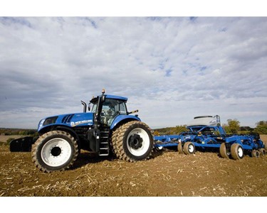 New Holland - Tractor | GENESIS® T8 Series