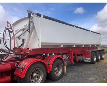 AAA - Used Side Tipper Trailer | SEMI Tri Axle Side Tipper
