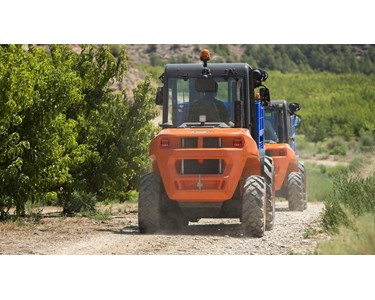 Ausa - Rough Terrain Forklift | C251H