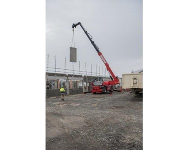 Manitou - Rotating Telehandlers MRT-X 2550 Privilege Plus