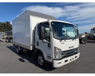 Isuzu - Used Pantech Truck | 2021 NPR 45/55-155 