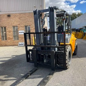 Diesel Forklift | CPCD35-ALL TERRAIN
