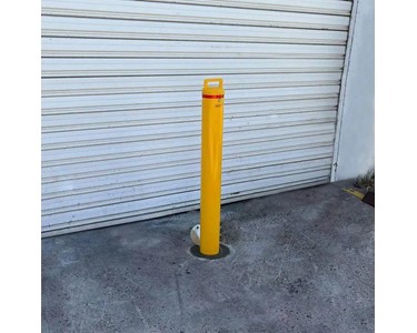 Bollard Heavy Duty  Removable KeyLock 114mm In Ground | BHD114-IG-KL-Y