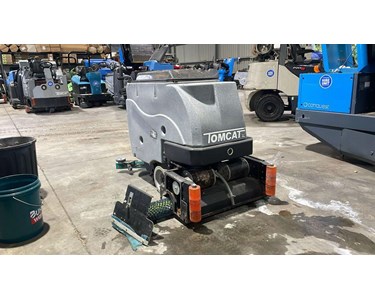 Conquest - Used Conquest SDS70-C Walk-Behind Industrial Floor Scrubber