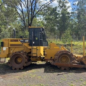 Padfoot Roller / Compactor | 2012 815F 2 