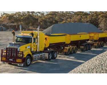 Mack - Prime Mover Truck | Titan