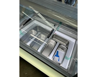 Freeze Edge - Gelato Display Freezer