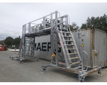 Mobile Access Platform | Access Platforms to a Range of Trains