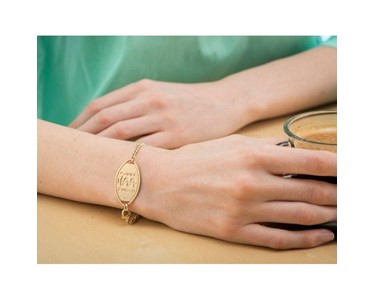 Medic Alert - Medical Alert Bracelet | 9ct Gold Curb Chain Bracelet