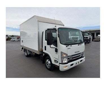Isuzu - Used Pantech Truck | NPR 45/55-155 