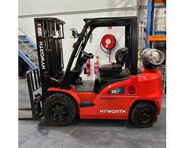Hyworth - 2.5T Gas Forklift 4.5m lift Container Mast