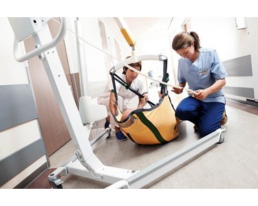 Guldmann - Mobile Patient Lifting Hoist | GL5