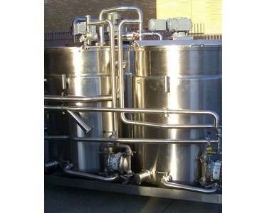 Custom Metal Fabrication Services | Mixing Vessels