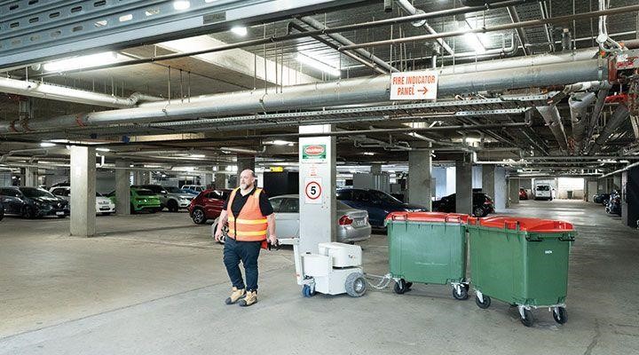 Safe bin handling with Tug rise