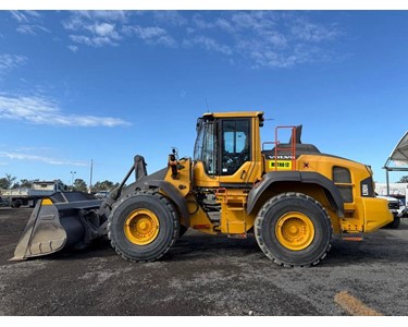 Volvo - Used 2017 Volvo L110H wheel loader 