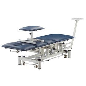 4 Section Traction Table | G-MC1067