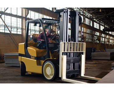 Yale - Warehouse LPG Forklifts | GC135-155VX