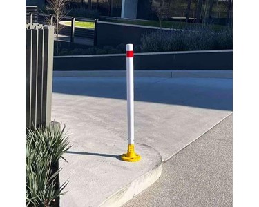 Bollard Flexible Sign Delineators - 1100mm High | BFlex-SD-1100