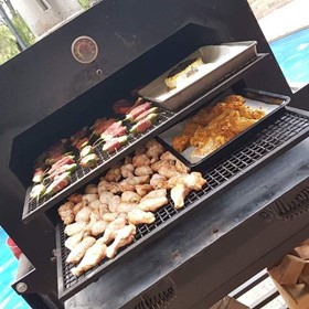 Black Beauty Barbecue Smoker-Pizza Oven