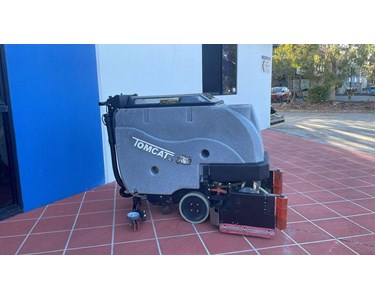 Conquest - Used Conquest SDS70-C Walk-Behind Industrial Floor Scrubber