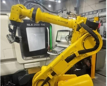 Fanuc - Robotic CNC Machine Tending Cell