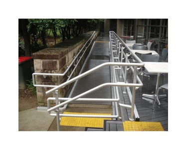 RampAssist - Walking Rail I Modular Handrails
