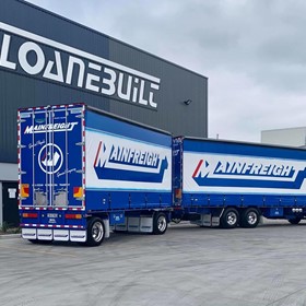 Efficient Curtainside Tautliner Trailers | Sloanebuilt