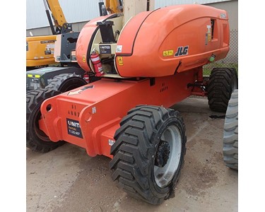 JLG - Used JLG 60ft Straight Boom lift - 860SJ