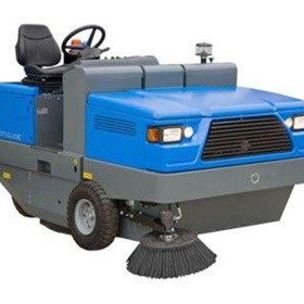 Extra-Large Heavy Duty 4WD Ride-on Sweeper | RENT OR BUY | PB200 