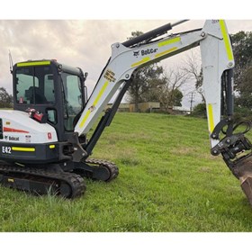 Used Mini Excavator 2017 E42