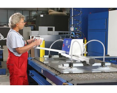 SCHMALZ - Vacuum Sheet Lifting Devices - VacuMaster Comfort