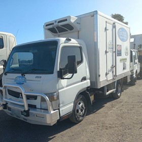 Used Refrigerated Truck | 2014 FUSO CANTER 515 WIDE CAB