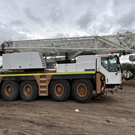 Pre Owned All Terrain Crane | LTM1090-4.1 