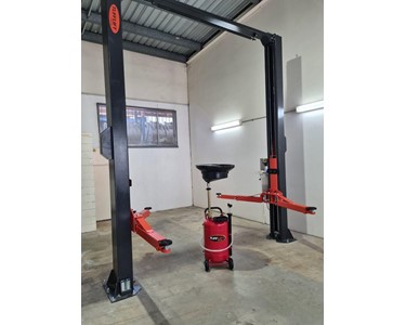 ACE Workshop Equipment - 2 Post Hoist Clear Floor | C9 4000kg 