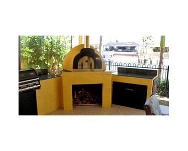 Alfresco Factory - Wood Fired Pizza Oven | Traditional Courtyard