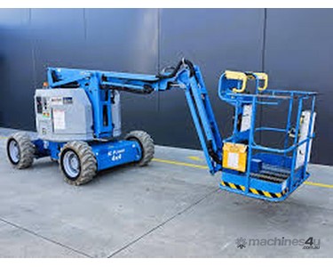 Genie - Compact Zero Tailswing 4WD Articulated Boom Lift with 22m Reach