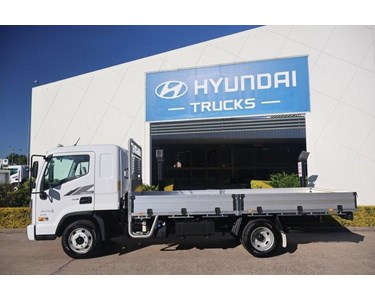 Hyundai - EX6 MWB Tray Truck (Medium Wheelbase Tray)
