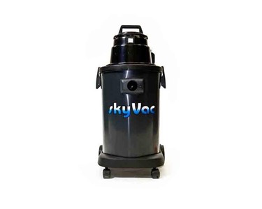 SkyVac - Atom Wet & Dry Gutter Vacuum Cleaner