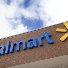 Tennant inks deal with Walmart