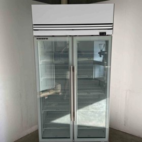 I4VF1000X - Upright Freezer - Used