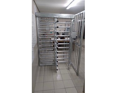 Australian Security Fencing - Olympus 3000 - Full Height Bi-Directional Turnstile