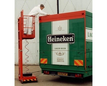 Reglo - Reglo Liftman Air Operated Lift - 2.75m Working Height