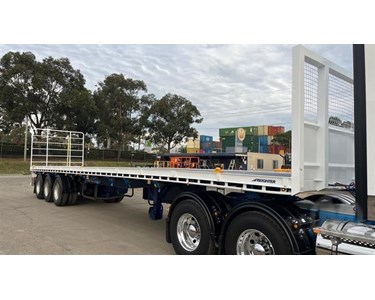 Maxitrans - Used Flat Top Trailer | 2008 ST3 