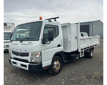 Mitsubishi - Used Tipper Truck | 2016 MITSUBISHI FUSO CANTER 918 