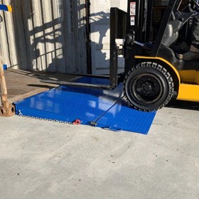 Long-Series 6.5-Tonne Forklift Container Ramp