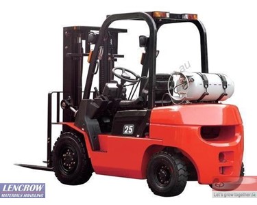LPG Forklifts | EP 2000 - 3200kg R Series