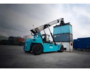 Konecranes - Electric Container Reach Stacker